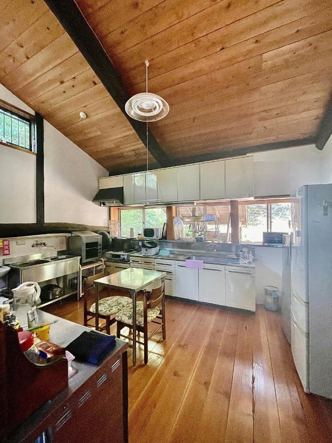 佐渡島に残る築130年の伝統的な古民家｜東夢 Villa Sado Buitenkant foto